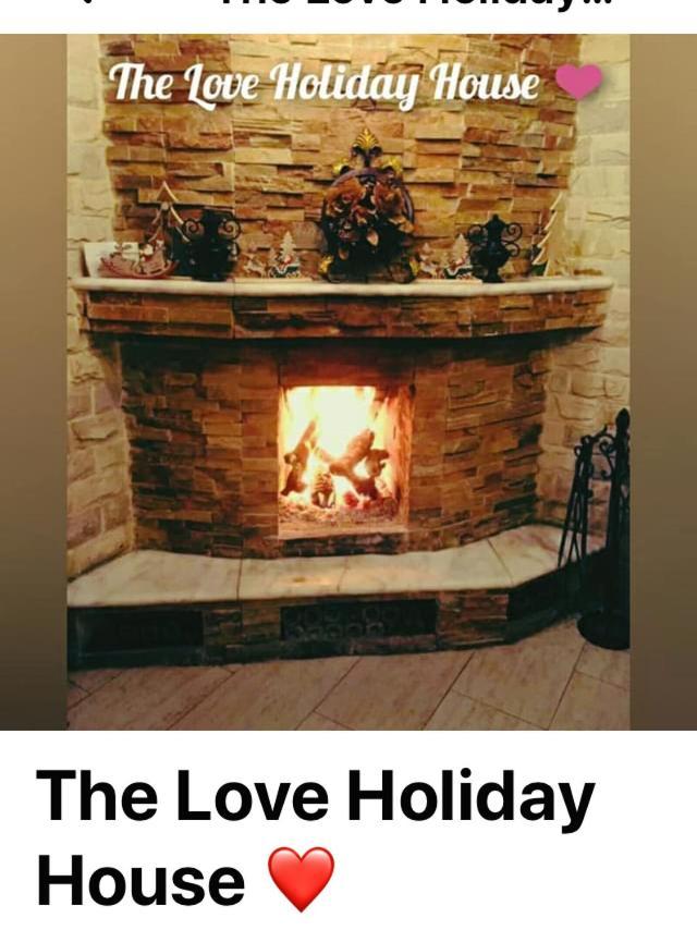 The Love Holiday House Tris Elies 外观 照片